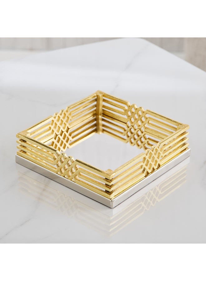 Home Box طبق مربع زخرفي باللون الذهبي - Image 2